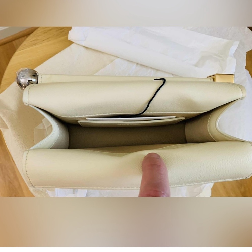 Jacquemus La Petite Pochette Rond Carré Clutch - Picture 8 of 8